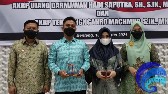 Lepas sambut Kapolres, Bupati Selayar ungkap sosok AKBP Temangangro