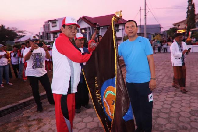 Bupati Kepulauan Selayar Lepas Kontingen Selayar Menuju Porda XVI Sulsel