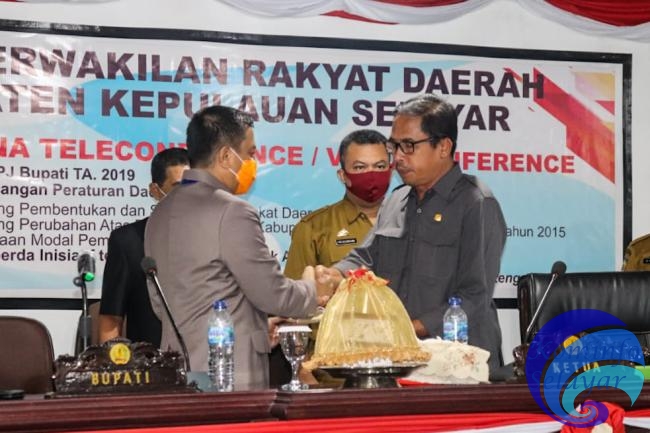 Paripurna DPRD Selayar, Agenda Penyerahan LKPJ Bupati TA 2019 serta Penyerahan 2 Ranperda
