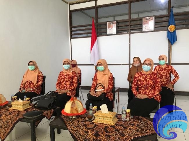 Ketua DWP Selayar Ikuti Webinar Kanker Prostat
