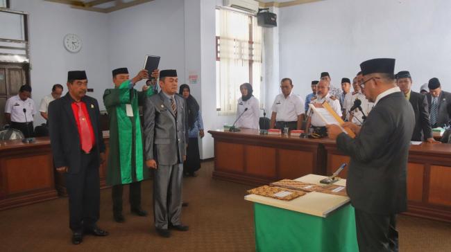 Lantik Kepala Disdukcapil, Ini Arahan Wakil Bupati Kepulauan Selayar
