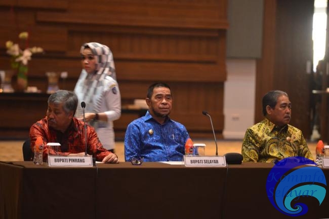 Hadiri RUPS LB PT. Bank Sulselbar, Wabup Sarankan Pemecahan Masalah Perbankan Dilakukan Secara Fundamental