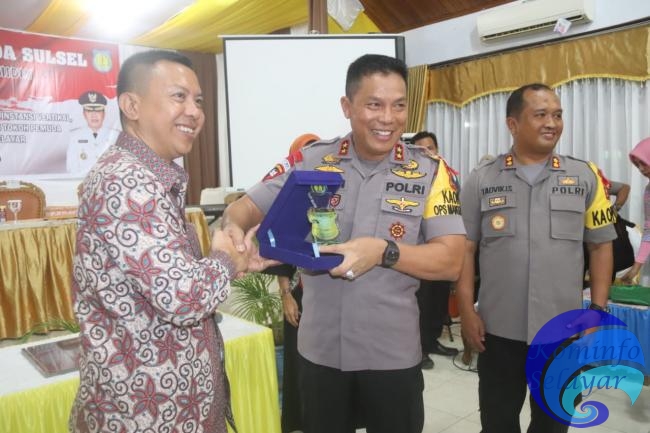 Kunker Kapolda Sulsel, Bupati Ajak Sang Jenderal Nikmati Wisata Bawah Laut Selayar