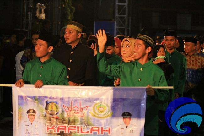 Ini Defile Kabupaten Kepulauan Selayar pada Pembukaan STQH XXXI Sulsel 