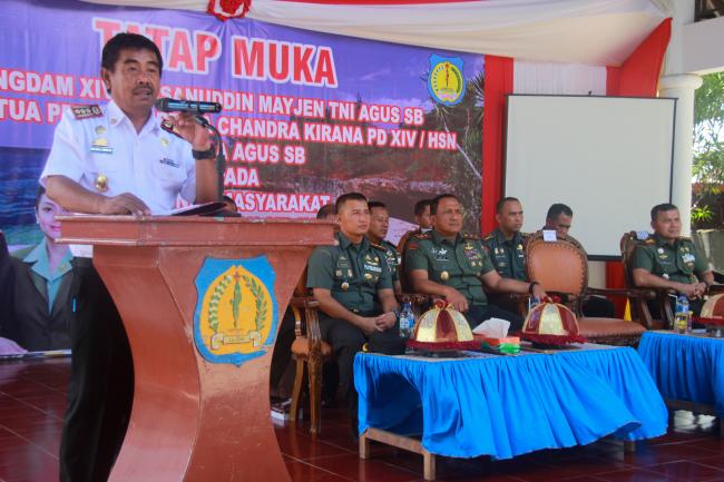 Sambut Kedatangan Pangdam XIV/Hasanuddin, Asisten Administrasi Paparkan Kondisi Kab. Kep. Selayar