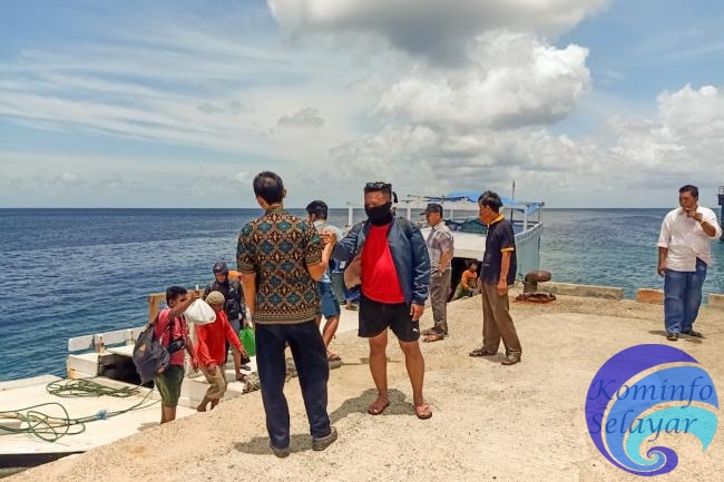 Dihadang Cuaca Buruk, Tim Musrenbang Bappelitbangda Selayar Tiba Selamat di Pulau Kayuadi   