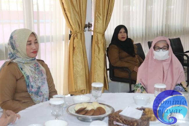 Ketua TP PKK Sambut Peserta Jambore yang Mulai Tiba di Selayar