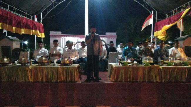 Sambut Hari Raya Idul Adha 1438 H, Bupati Kep. Selayar Lepas Peserta Takbir Keliling, Ini Rutenya