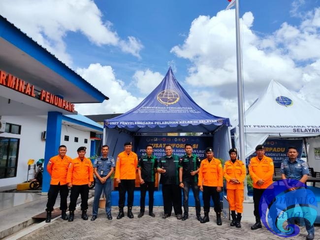 Segenap Pengurus RAPI Wil 15 Selayar Bankom Posko Nataru 2023