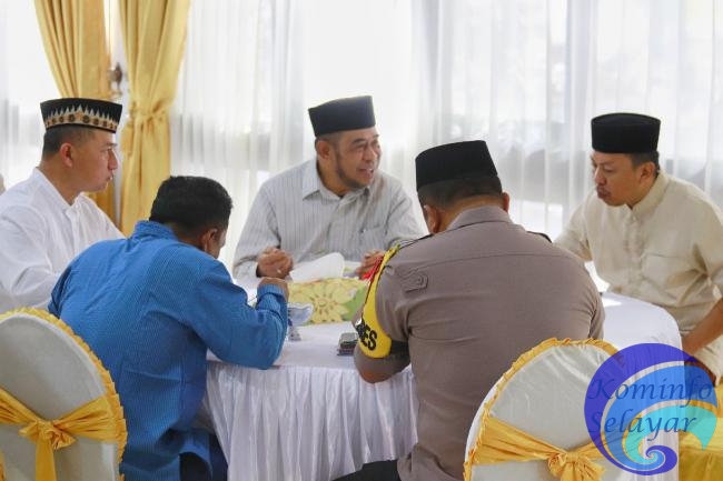 Rayakan Idul Adha 1440 H, Bupati dan Wabup Kepulauan Selayar Gelar Open House