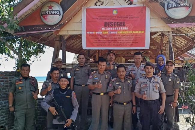 Aparat Gabungan Segel Restoran Rahmat Baloiya Inn, Ini Alasannya