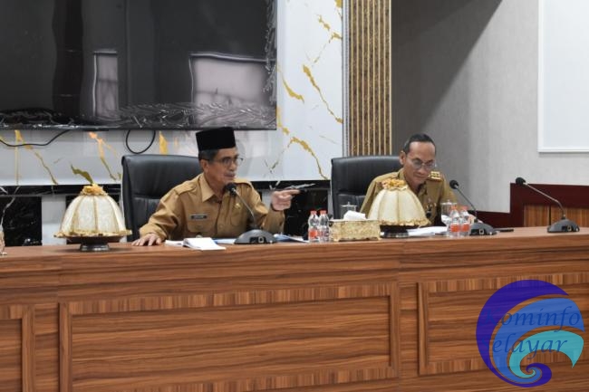 Wabup Selayar Sambut Tim Survei KKN UGM Yogyakarta