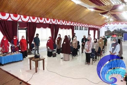 Tingkatkan Pengetahuan Para Usahawan, Pengurus Bumdes dan IKM Ikut Pelatihan Pengelolaan Keuangan dan Akuntansi