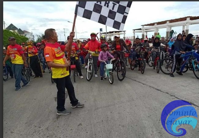 Sekda Selayar Lepas Peserta Fun Bike, Senam Zumba dan Sosialisasi Virus Lawan Corona