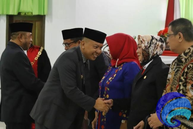 Pimpinan DPRD Selayar Resmi Dilantik, Bupati dan Wabup Beri Ucapan Selamat