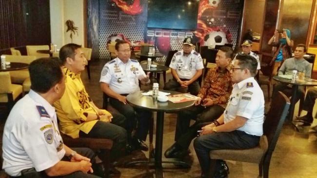 Hadiri Rakor Angkutan Lebaran, Bupati Selayar Sampaikan Kondisi Pelabuhan Pamatata 