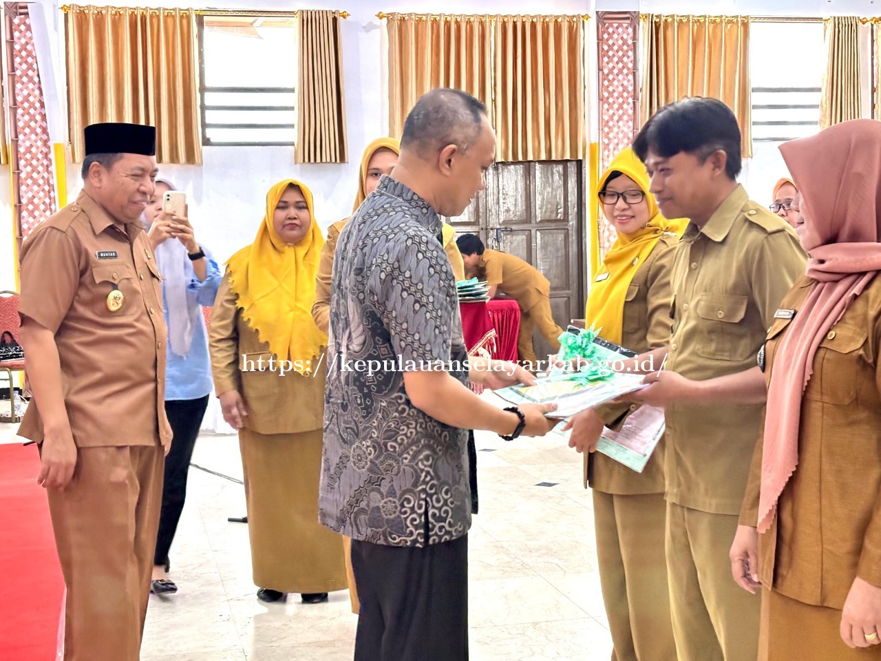 Bupati Natsir Ali Tekankan Peran Kolektif Desa dan Kecamatan dalam Optimalisasi PBB-P2